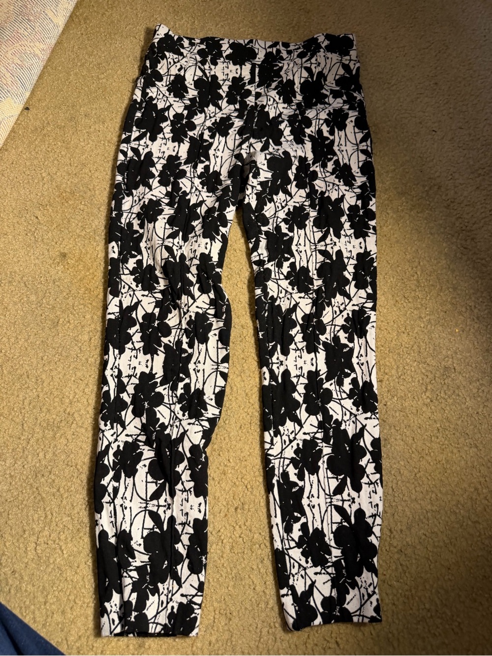 Joseph Ribkoff Black White Floral Print Pull On Pants Women’s Size 12